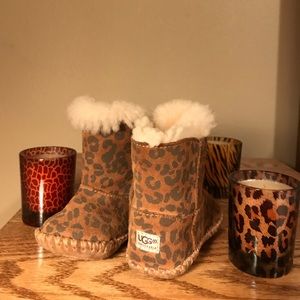 Baby “Cassie” Uggs